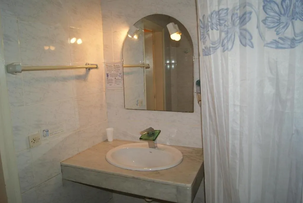 ** Guest house Hostal Sant Bernat Olot Spain