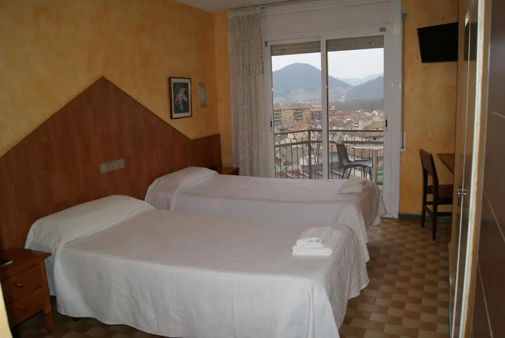 Pensión Hostal Sant Bernat Olot